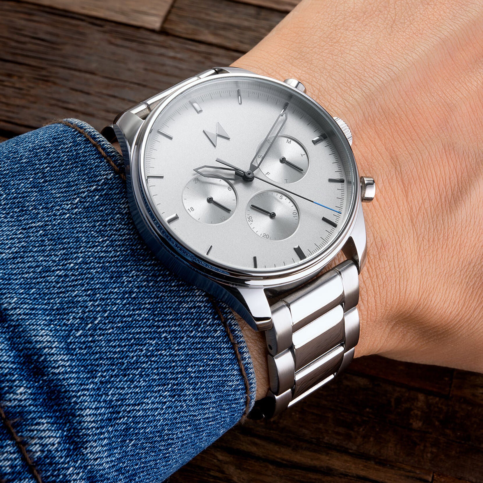 Airhawk | Skyline Silver | 42MM - image 6