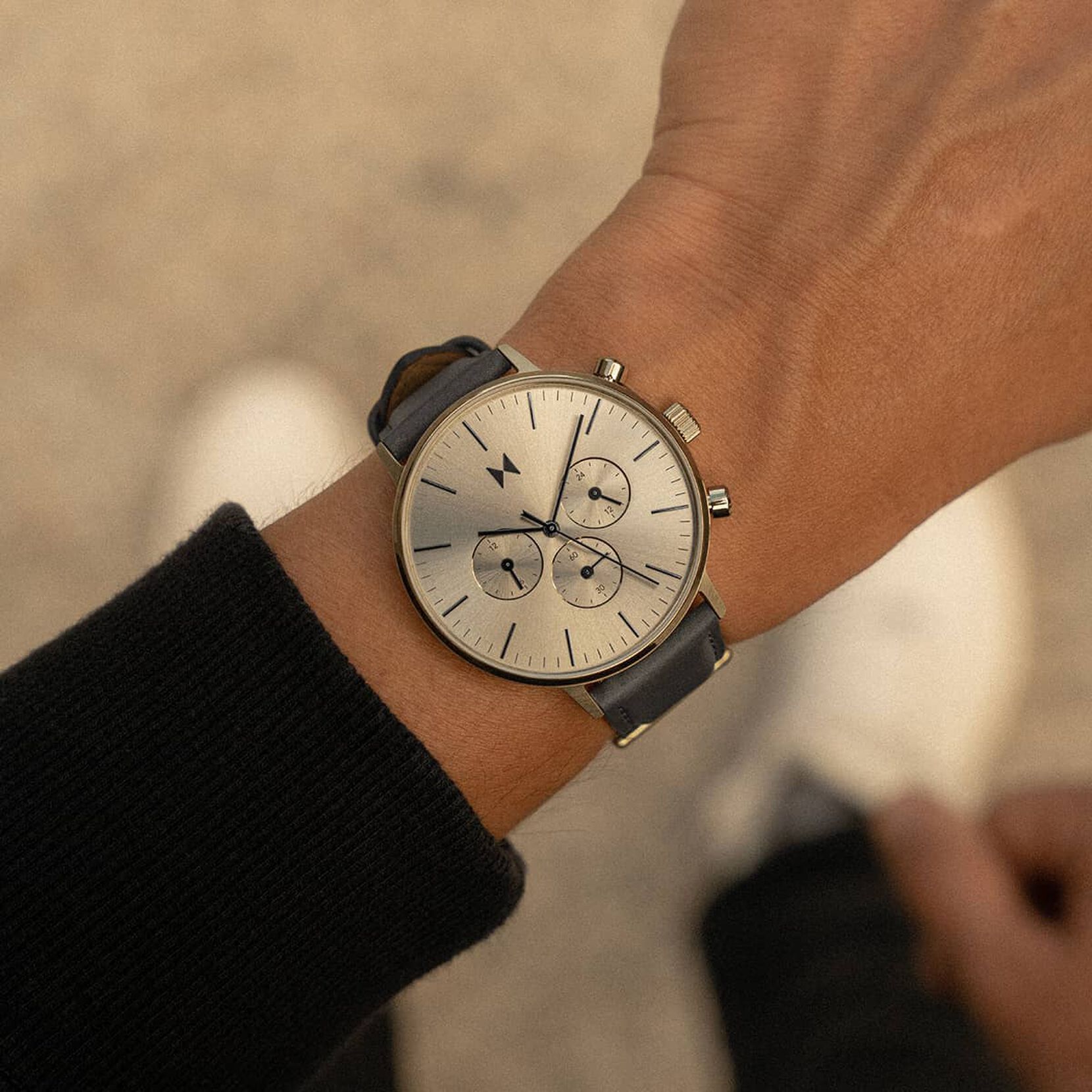 Legacy Traveler | Cloudbreak | 42MM - image 5
