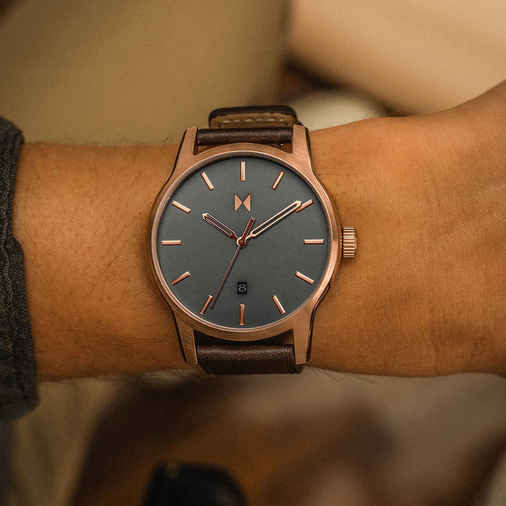 Classic II | Grizzly Brown | 44MM - image 8