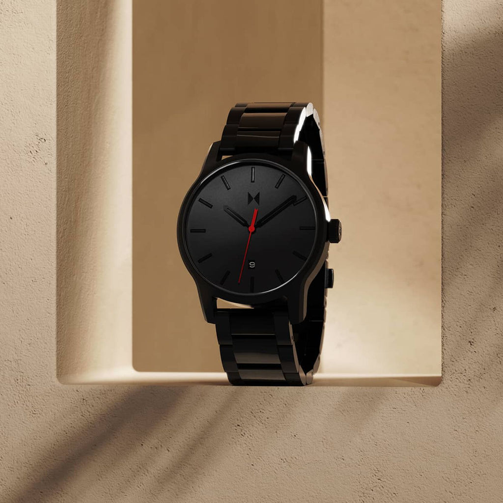 Classic II | Jet Black Steel | 44MM - image 4