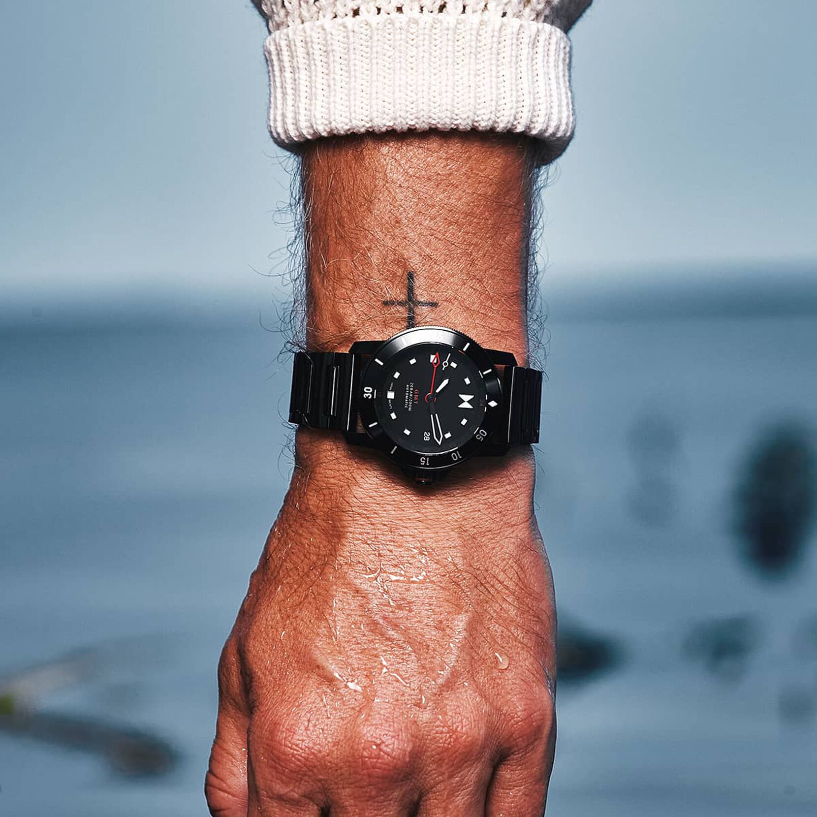 Cali Diver GMT Automatic | Frontier Black | 40MM - image 9