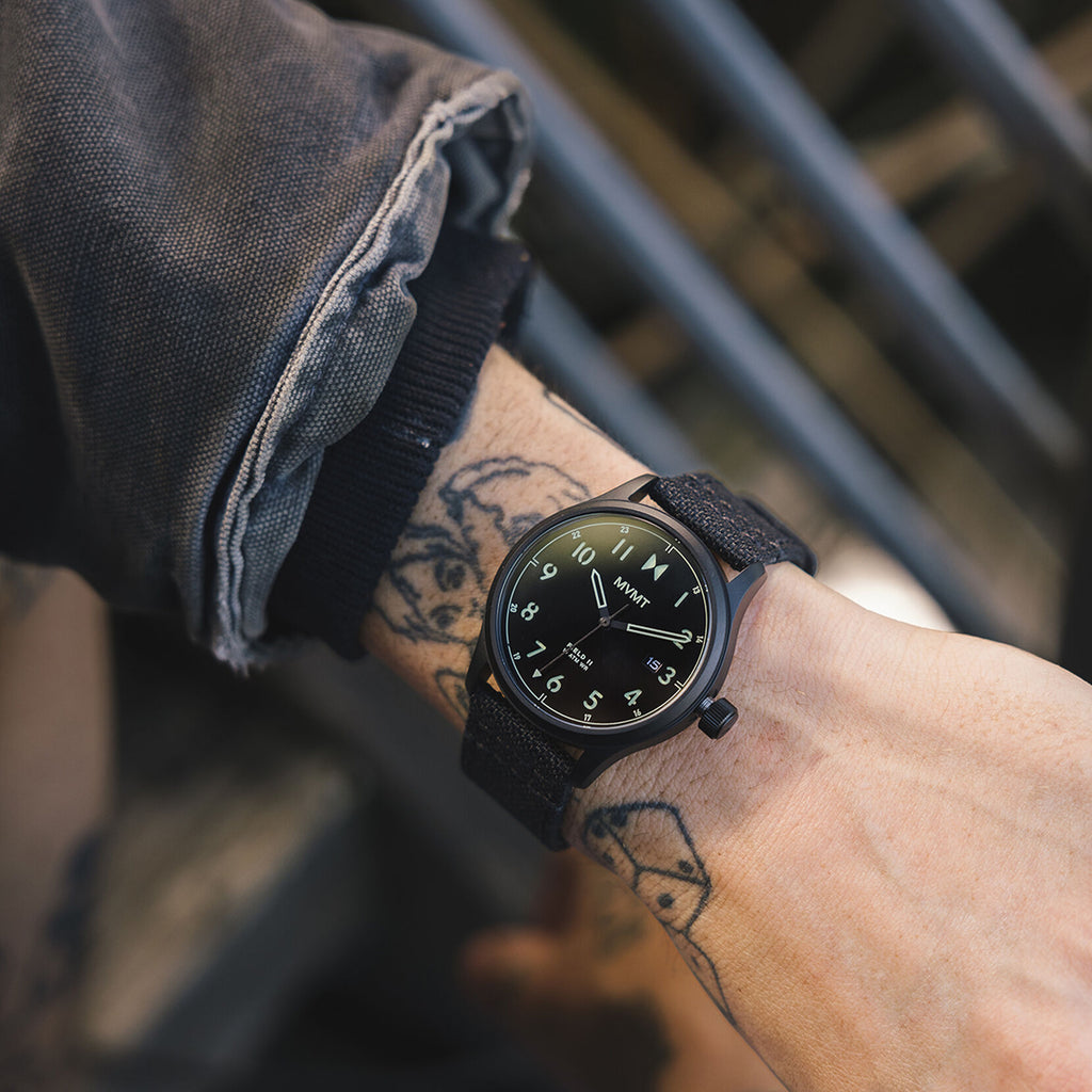 Field II | Black Lume | 41MM - image 7