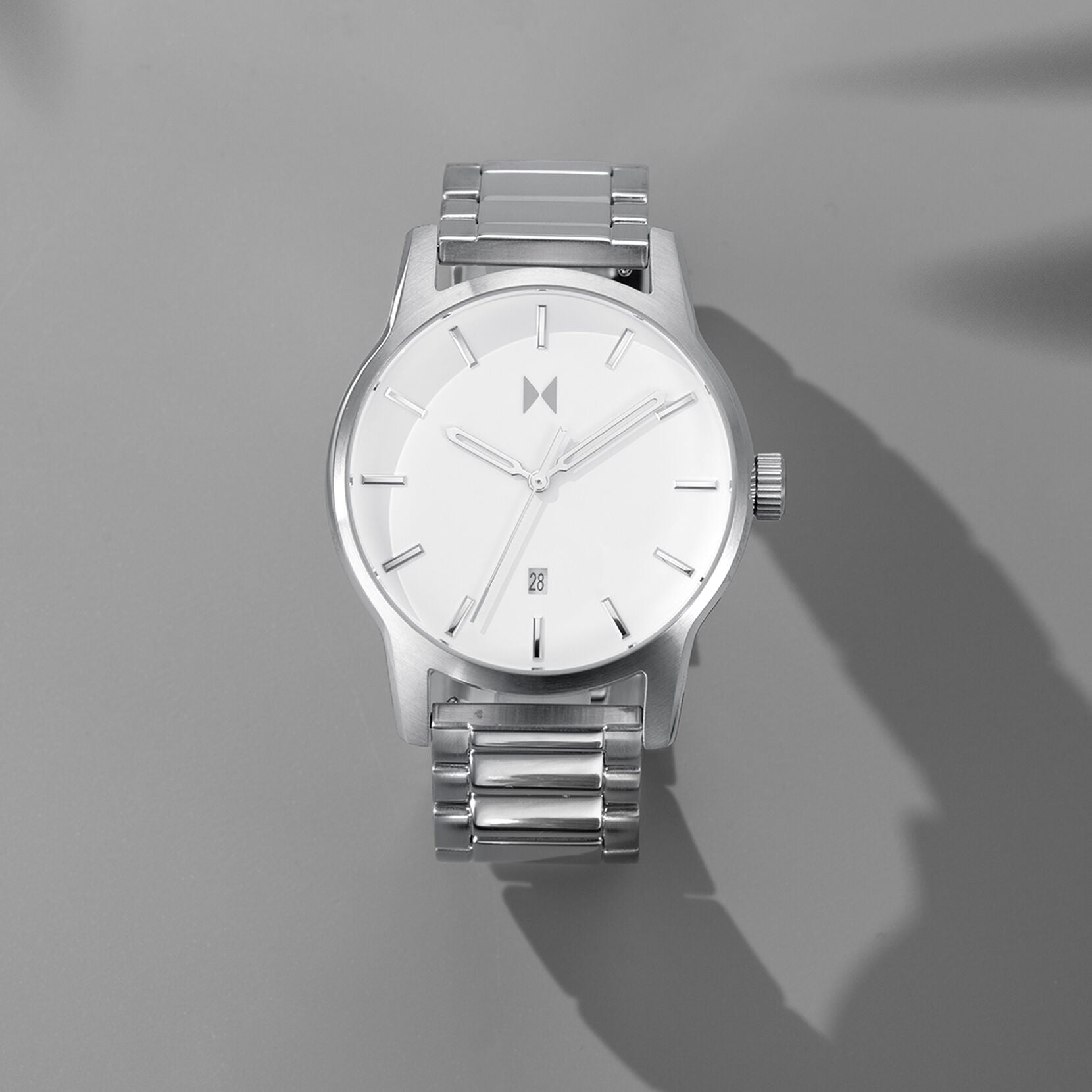 Classic II | Moon Silver | 44MM - image 5