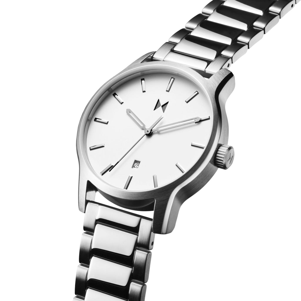 Classic II | Moon Silver | 44MM - image 2