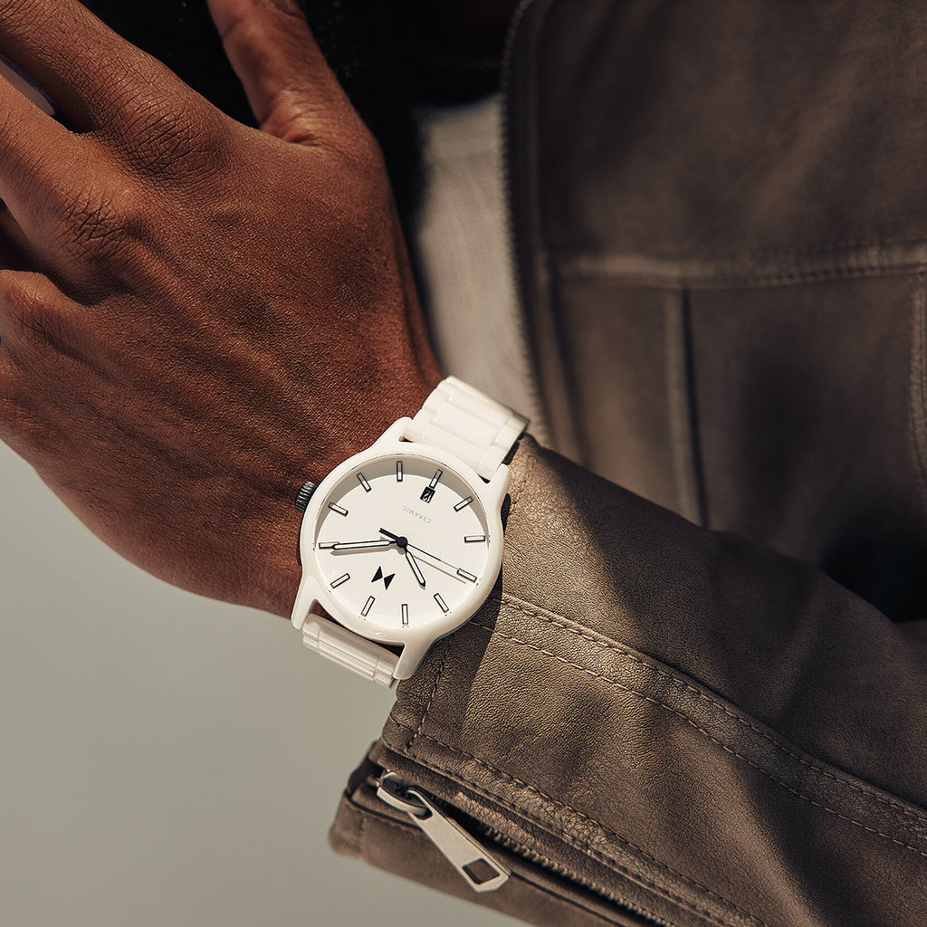 Classic II Ceramic | Gloss White | 44MM - image 6