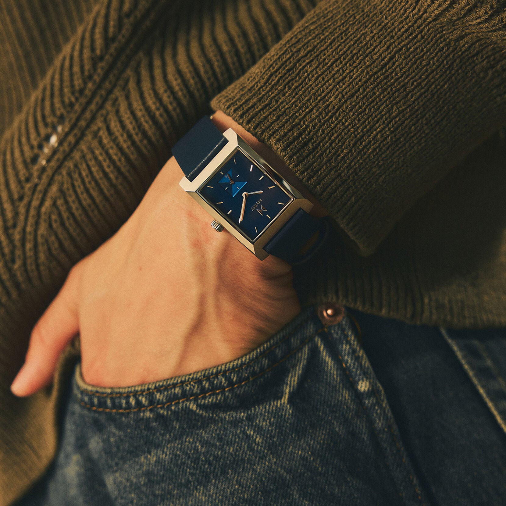 Newporter | Oxford Blue | 27.5MM - image 5