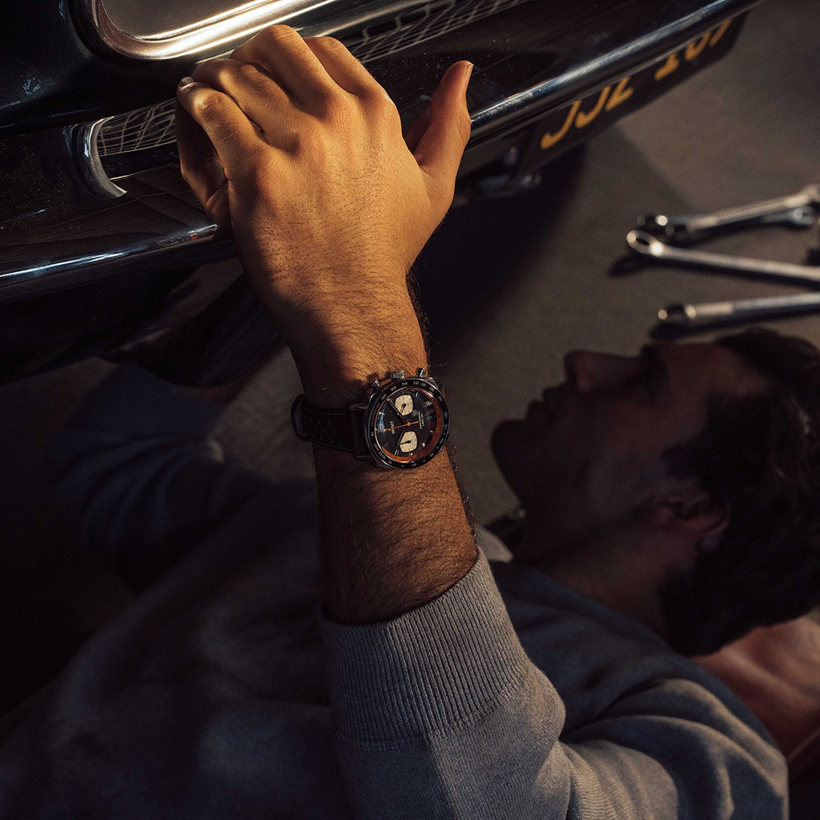 Mulholland Chronograph | Sunset Orange | 42MM - image 5