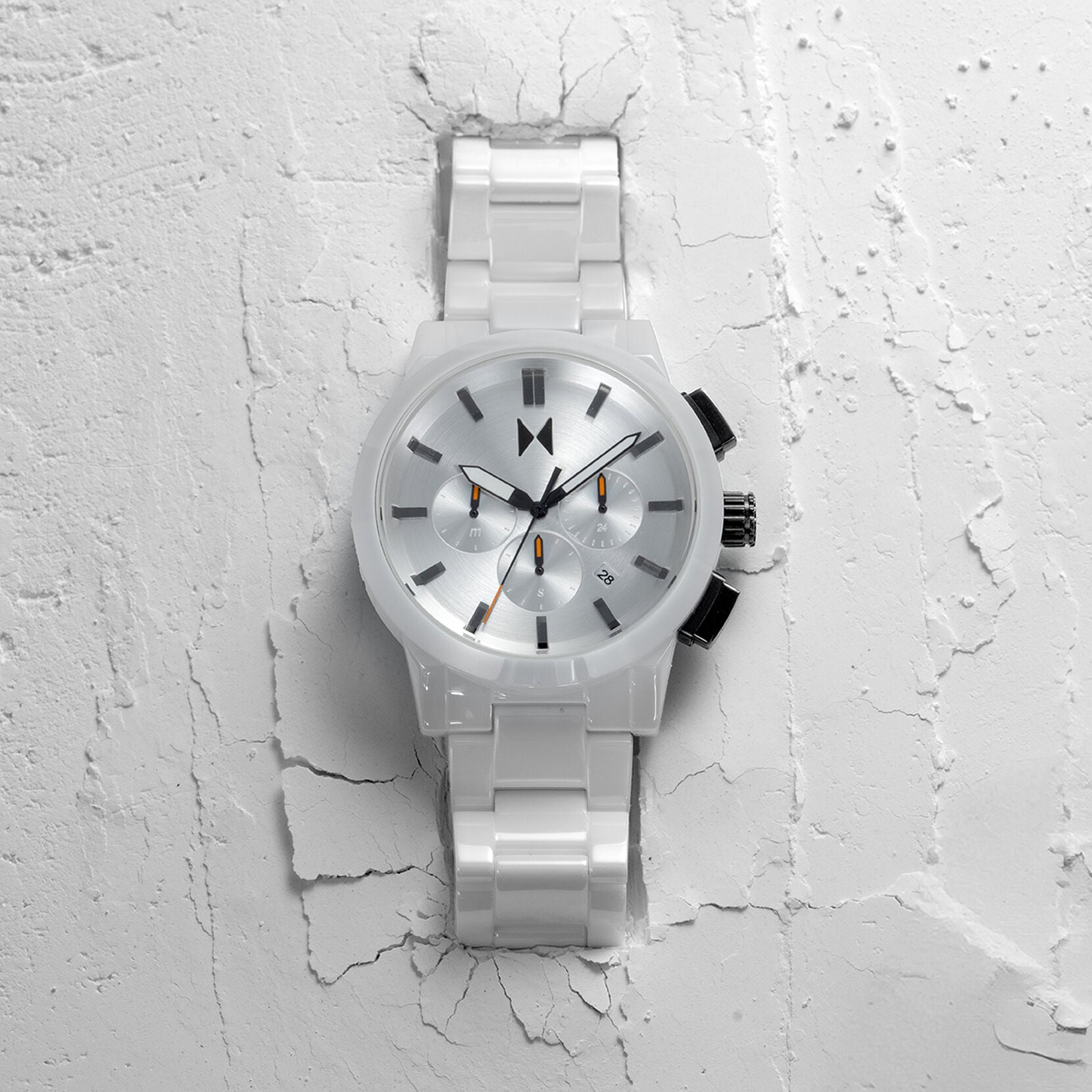 Chrono II Ceramic | Gloss White | 44MM - image 4