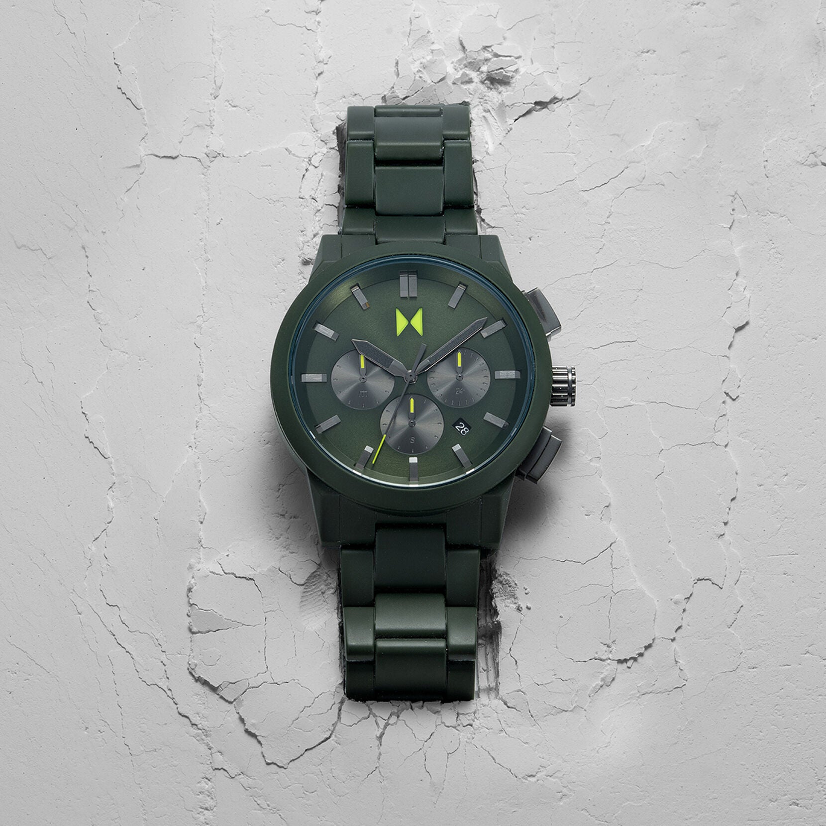 Chrono II Ceramic | Matte Green | 44MM - image 7