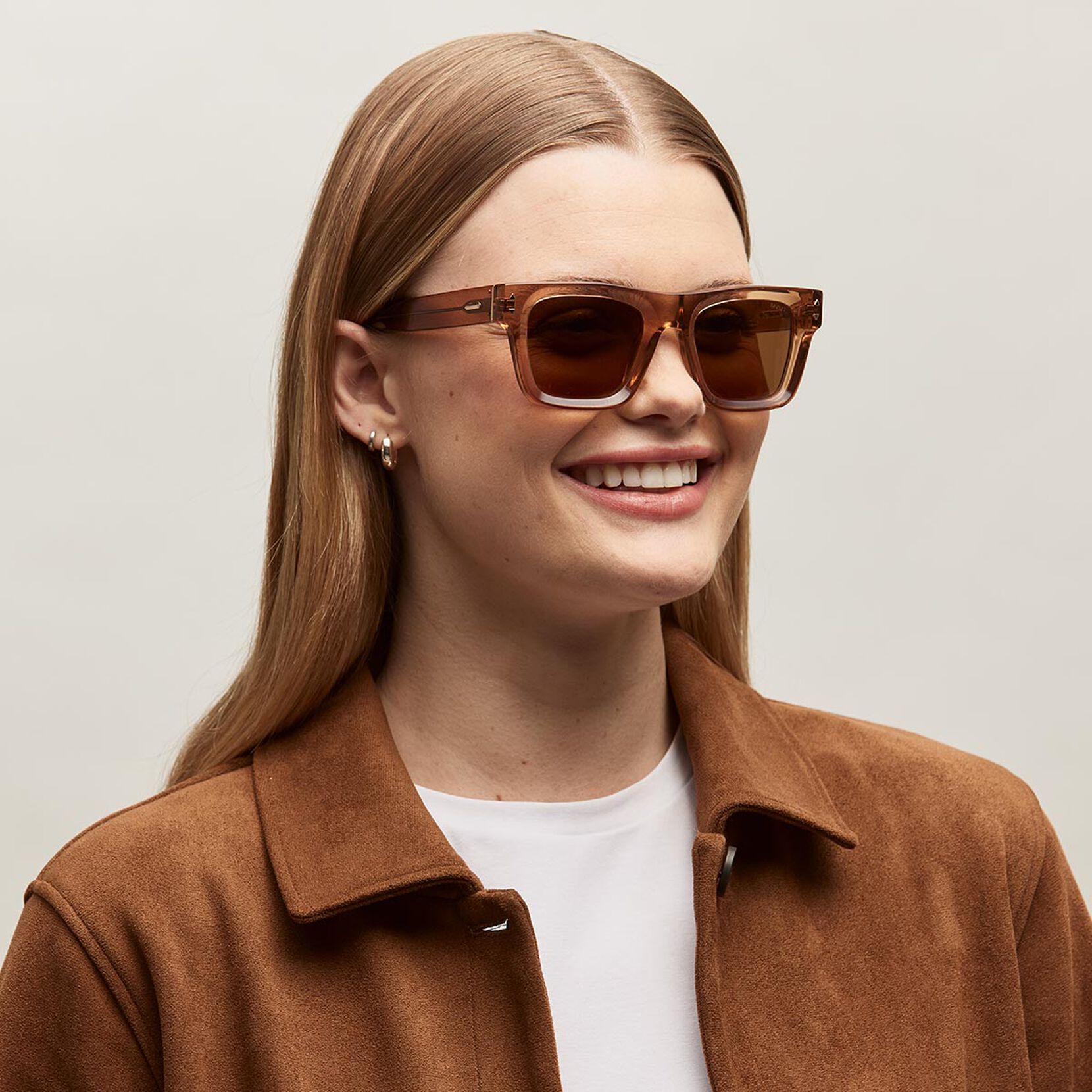Vista Square Sunglasses | Transparent Brown Frame + Brown Lens | Non-Polarized - image 4