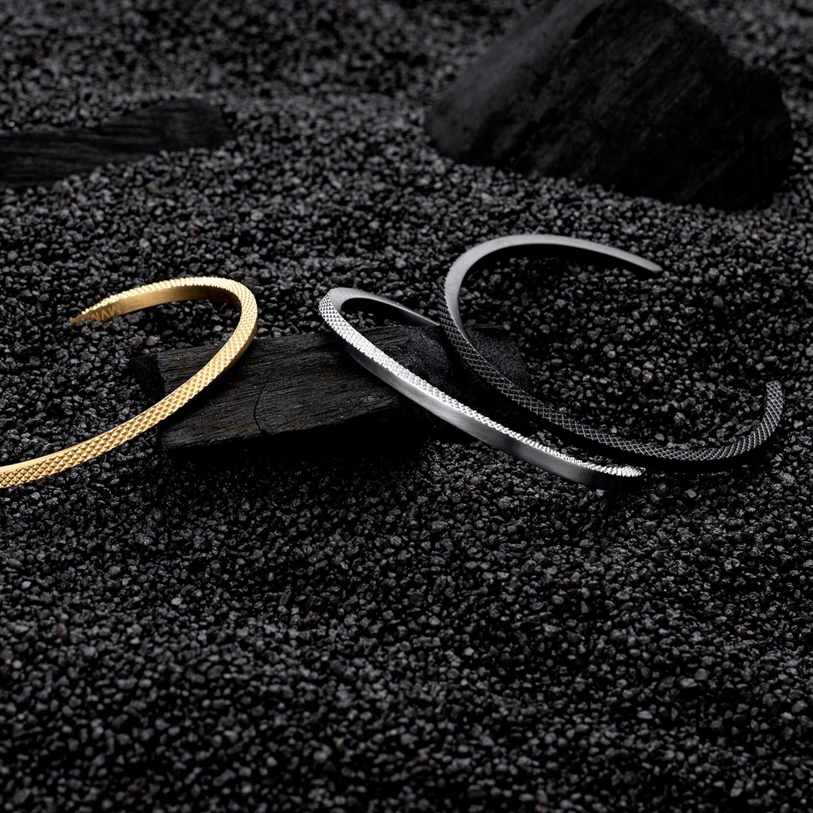 Twist Knurling Cuff Men's Bracelet | Black - image 3