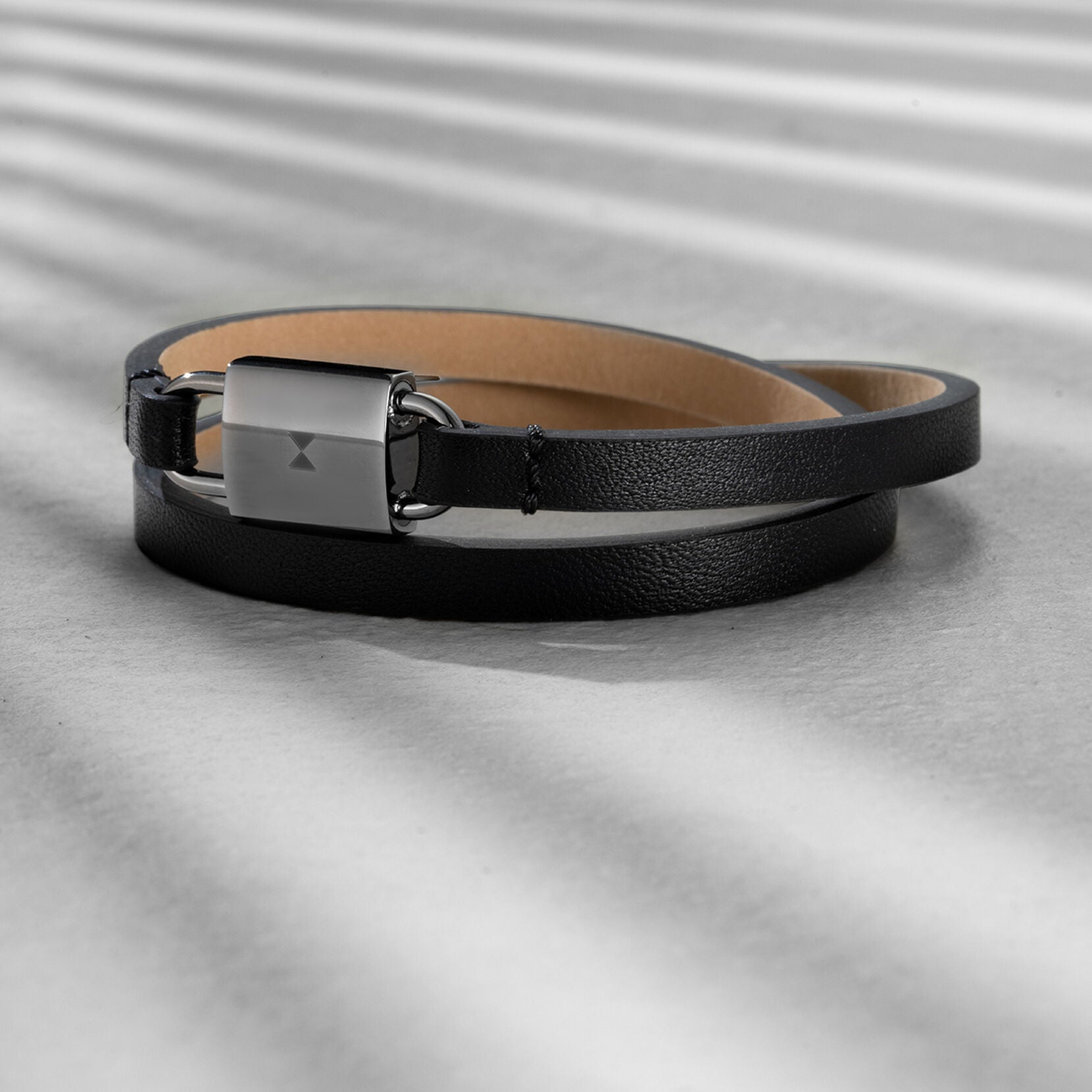 Padlock Bracelet | Black - image 3