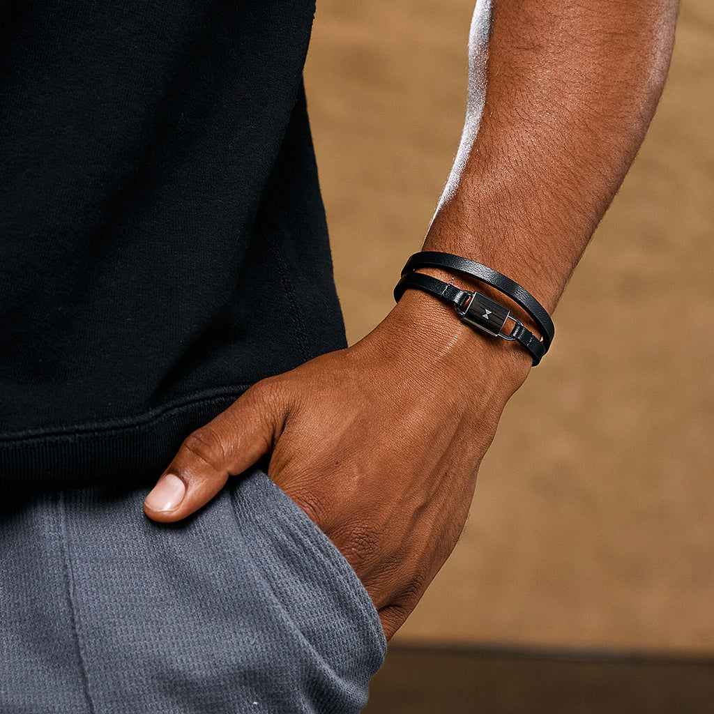 Padlock Bracelet | Black - image 4