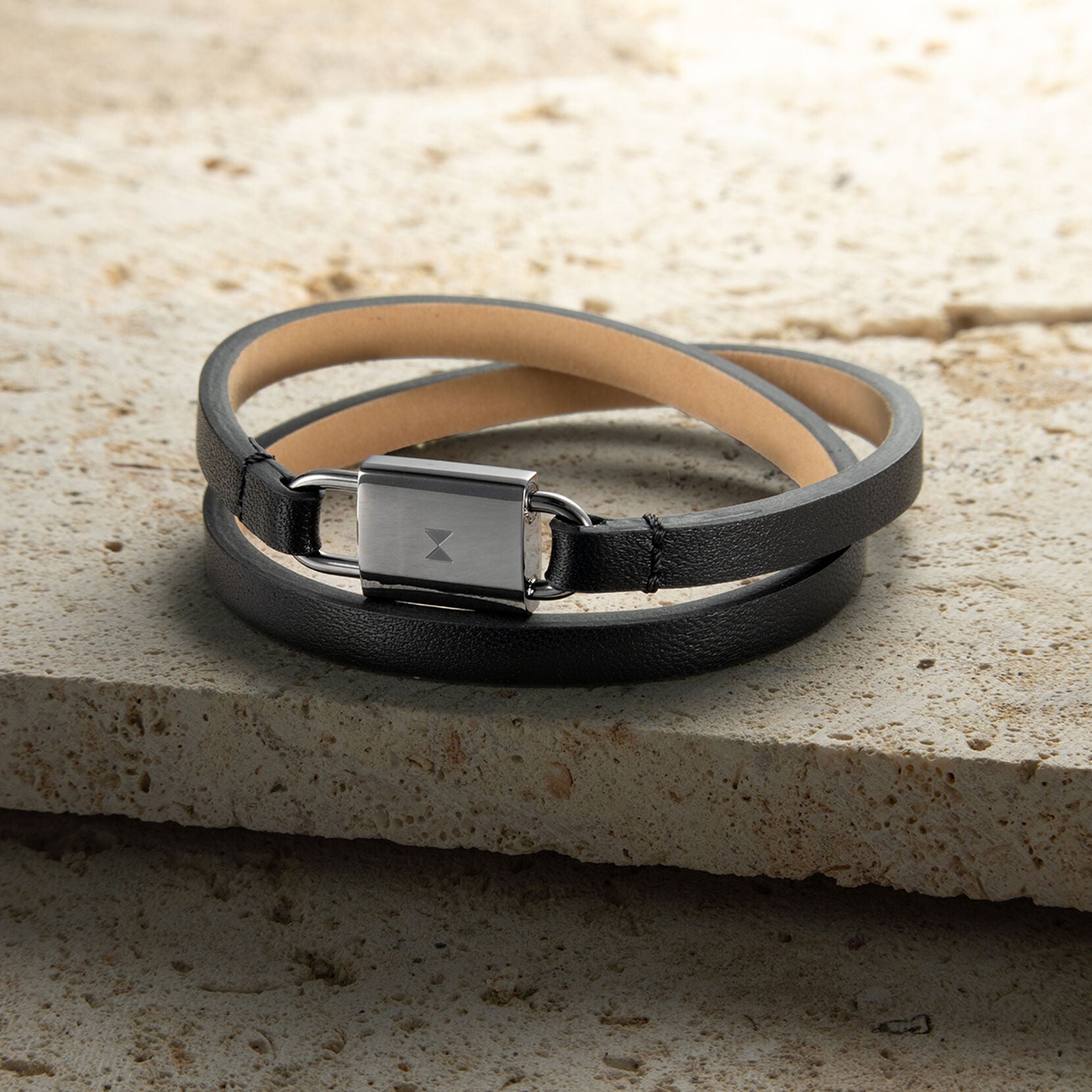 Padlock Bracelet | Black - image 8