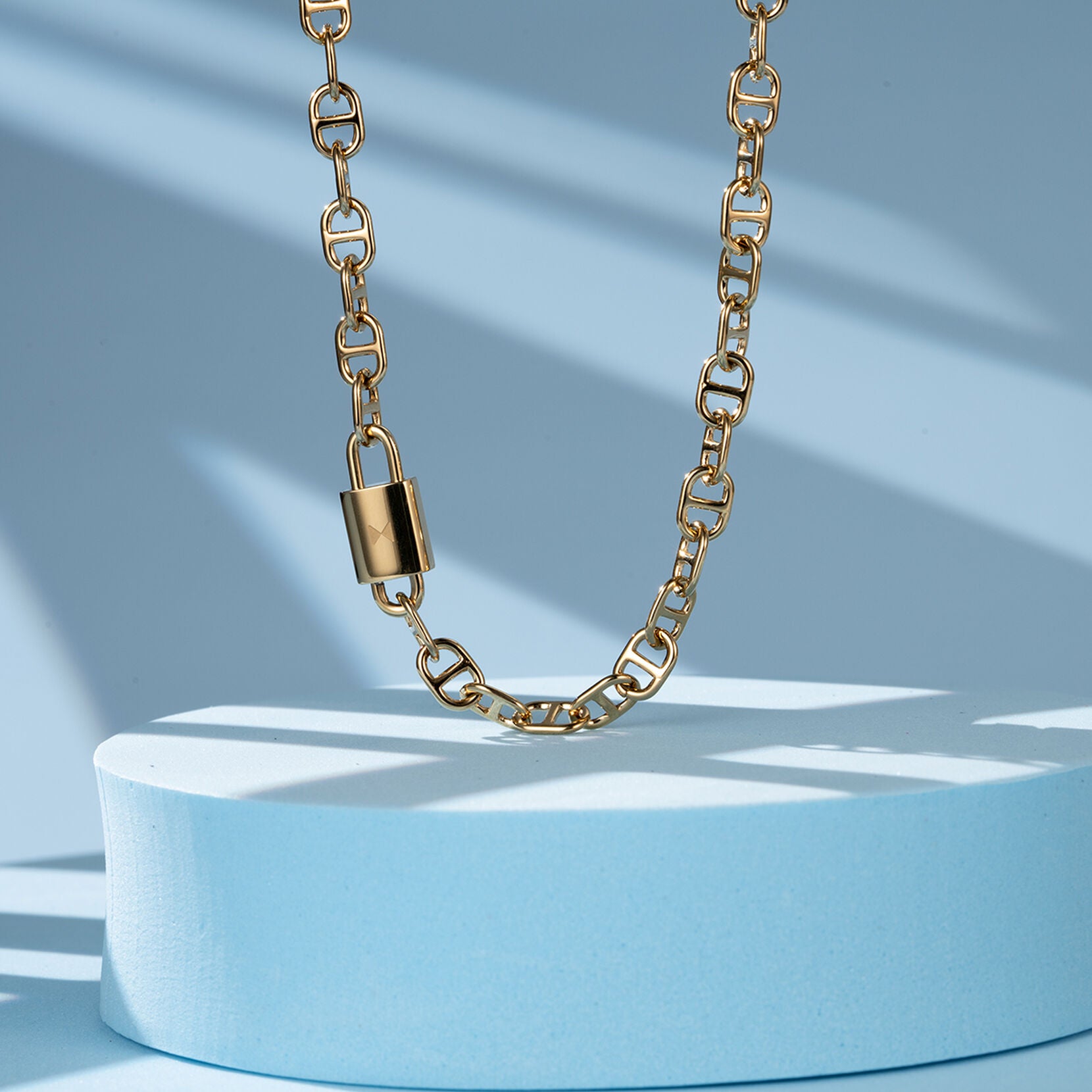 Anchor Chain Necklace | Gold - image 4