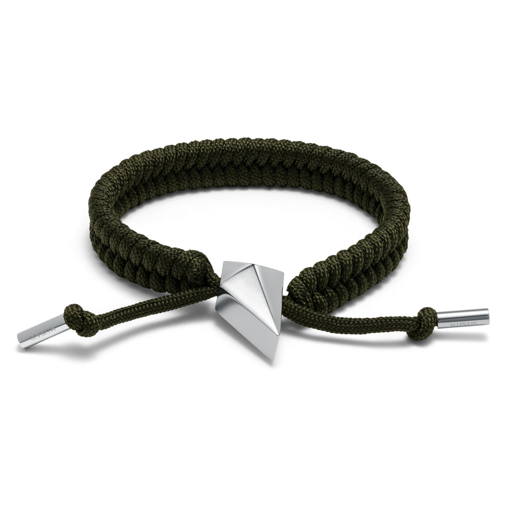 Sculpted Shark Tooth Pendant Bracelet | Green - main image
