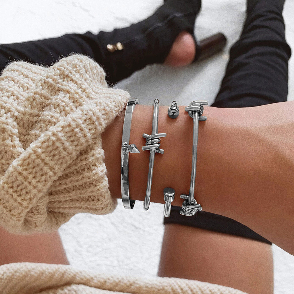 Single Barbed Cuff | Silver - image 6